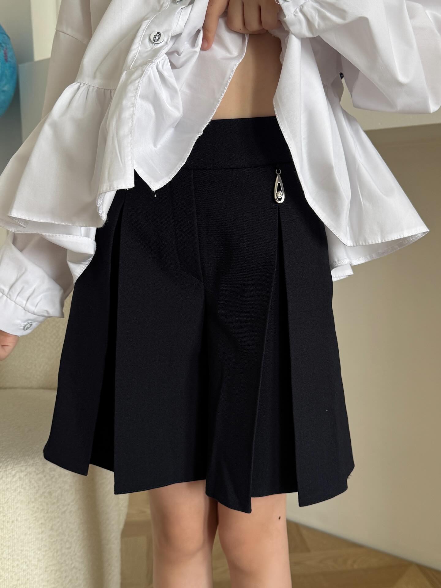 Школьная блузка с воланами