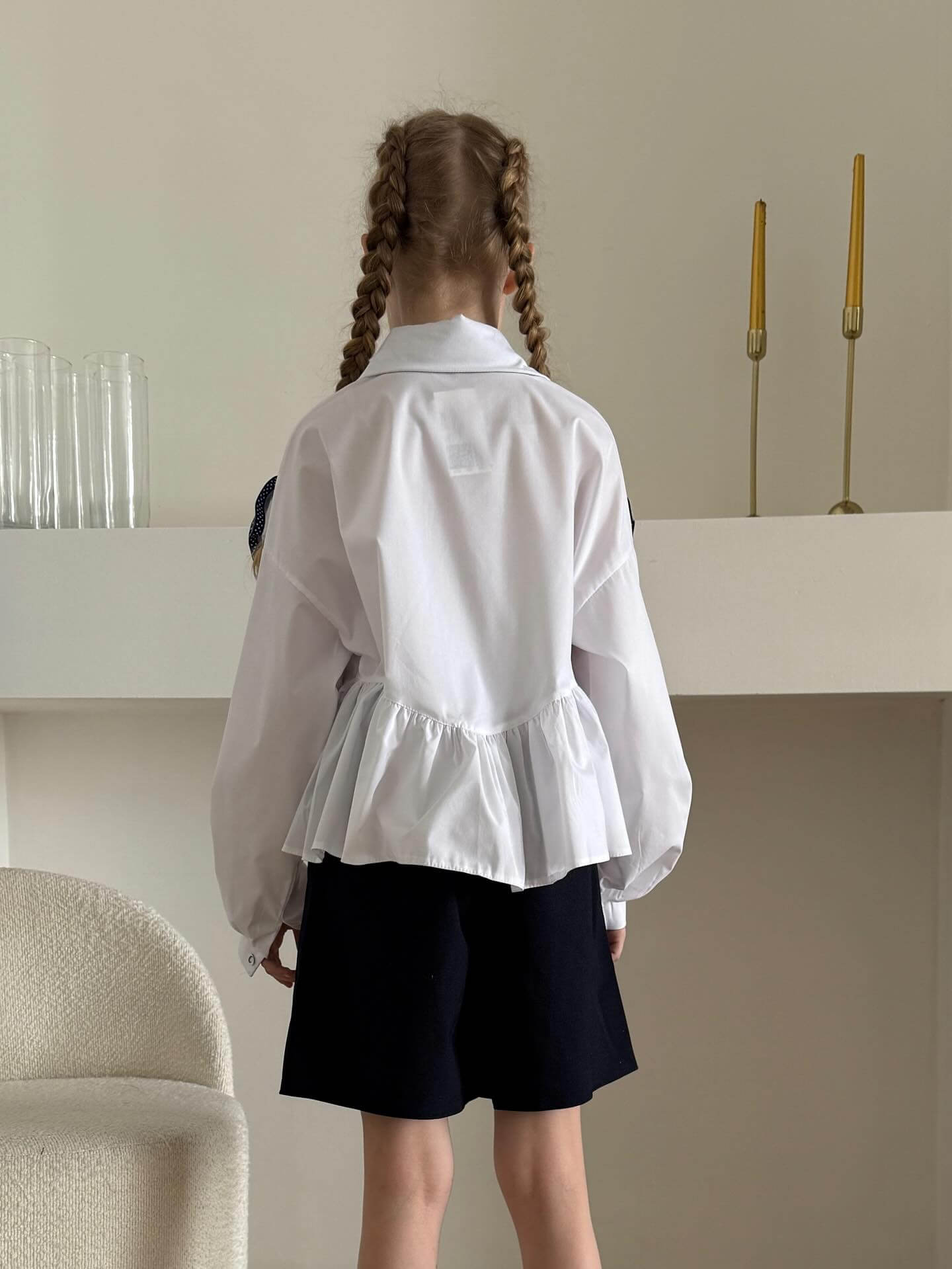 Школьная блузка с воланами